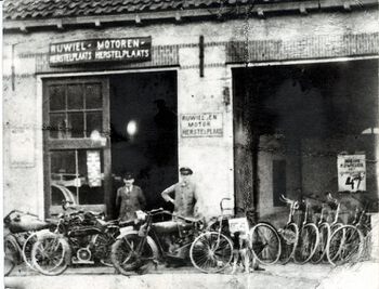foto-1 rechts Leo li Pieter Cornelis Verbree