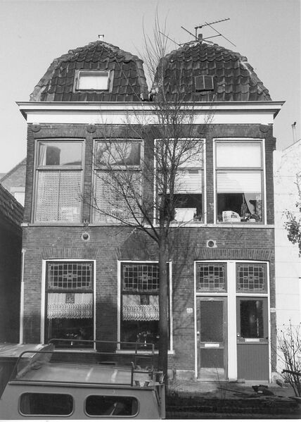 Bestand:Huisnummer-66-68-foto-1-1983-GAD.jpg