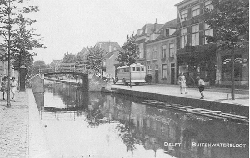 Bestand:Bruggen-3-De-Papegay-brug.jpg