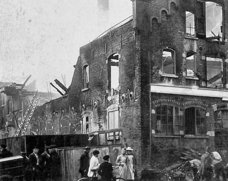 Bestand:Huisnummer-317-foto-4-na-brand-1901.jpg