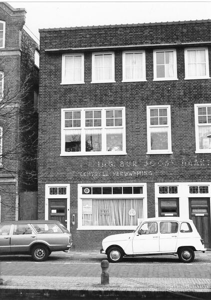 Bestand:Huisnummer-51-53-foto-1-1983-GAD.jpg