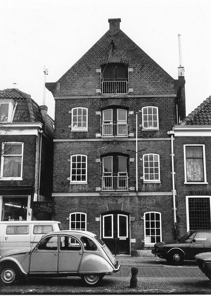 Bestand:Huisnummer-27-foto-1-1983-GAD.jpg